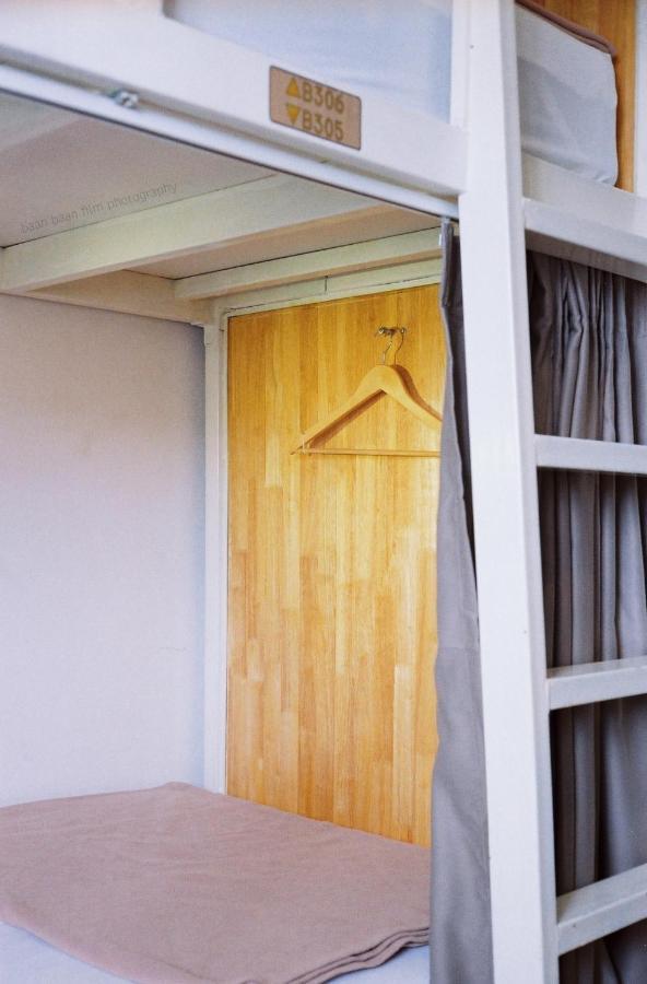 Baan Baan Hostel - Sha Plus Phuket Exterior photo